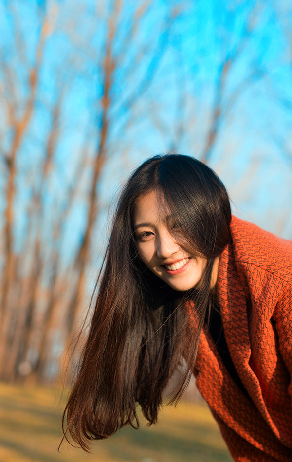 甜美女子冬日清纯写真